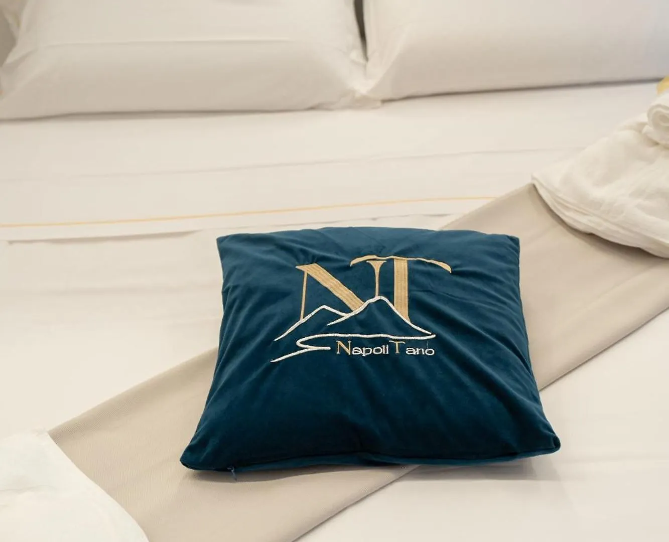 Napolitano Rooms